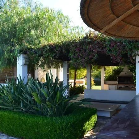 Luxury Flora Kiparissia Villa *