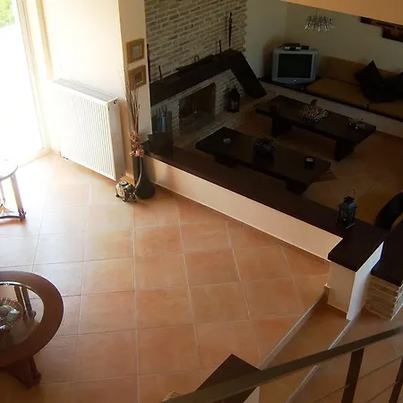 빌라 Luxury Flora Kiparissia