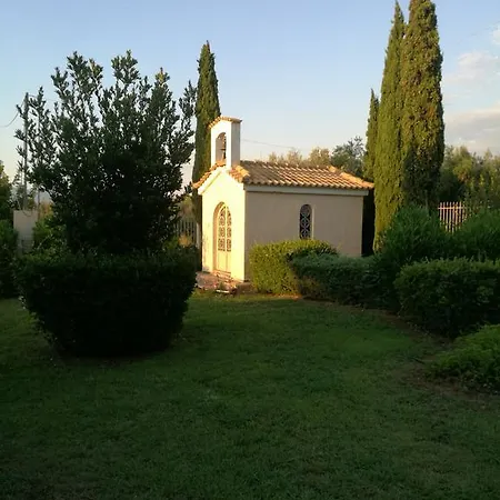 Luxury Flora Kiparissia 빌라 *