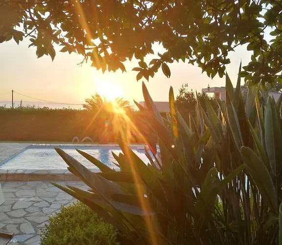 Villa Luxury Flora Kiparissia *